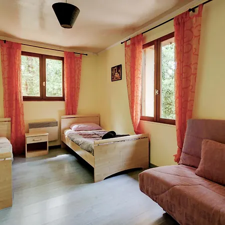 别墅 Domme 6 Beds 8p Secluded Woodland With Pool